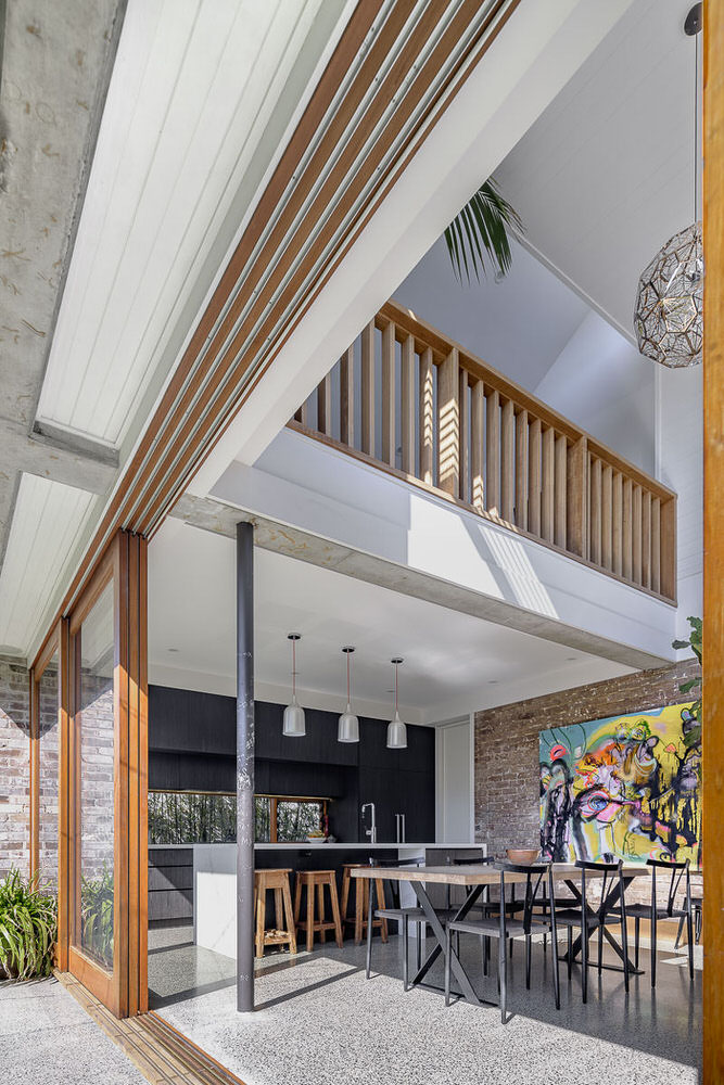  Windsor Road Willoughby House, by Smith Tzannes Architects