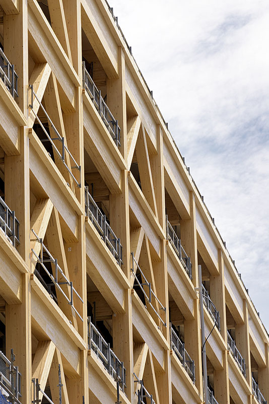 Barangaroo International House Construction - by Tzannes Associates