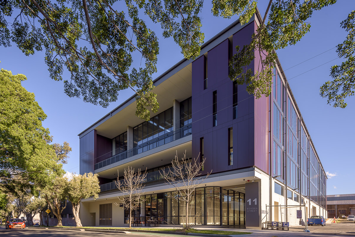 Bowden Street Commercial Building, by Tzannes Architects & Infinity Constructions