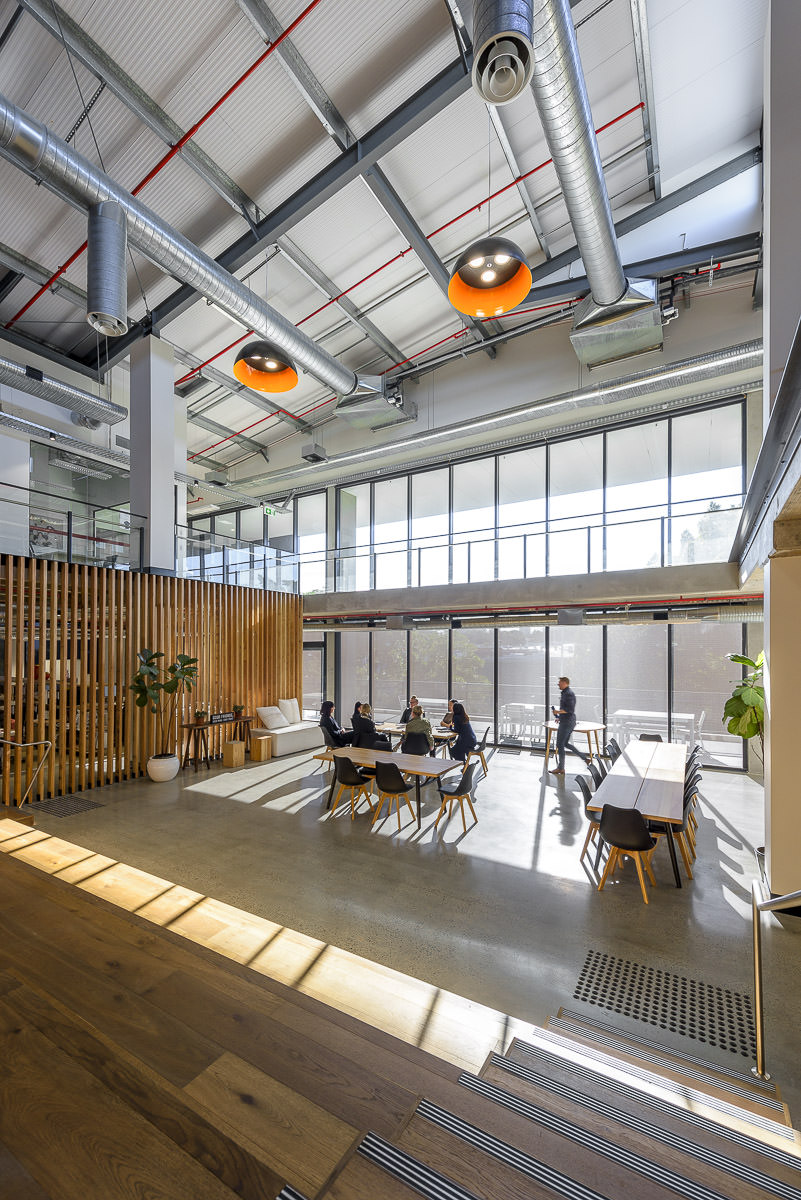 Bowden Street Commercial Building, by Tzannes Architects & Infinity Constructions