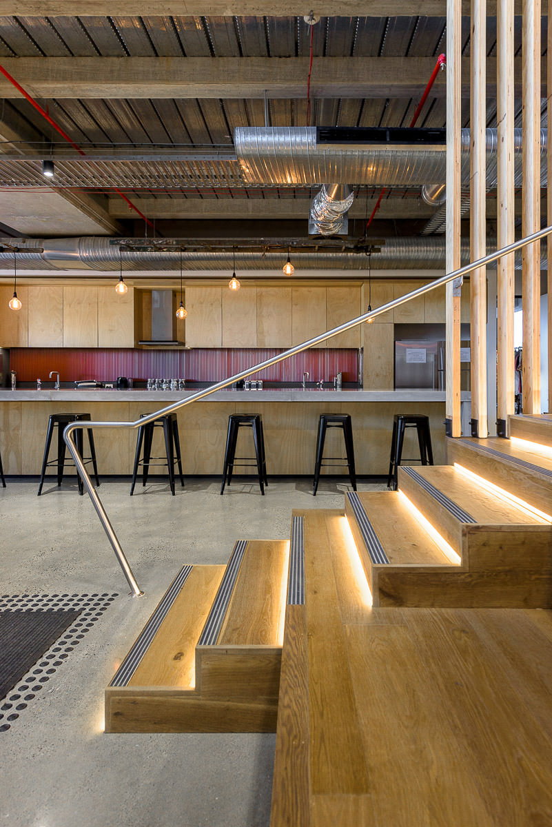 Bowden Street Commercial Building, by Tzannes Architects & Infinity Constructions