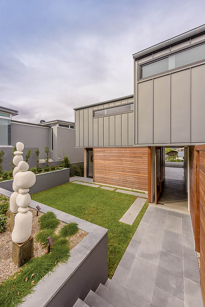 St Georges Crescent Residence, Drummoyne, by Tzannes Architects