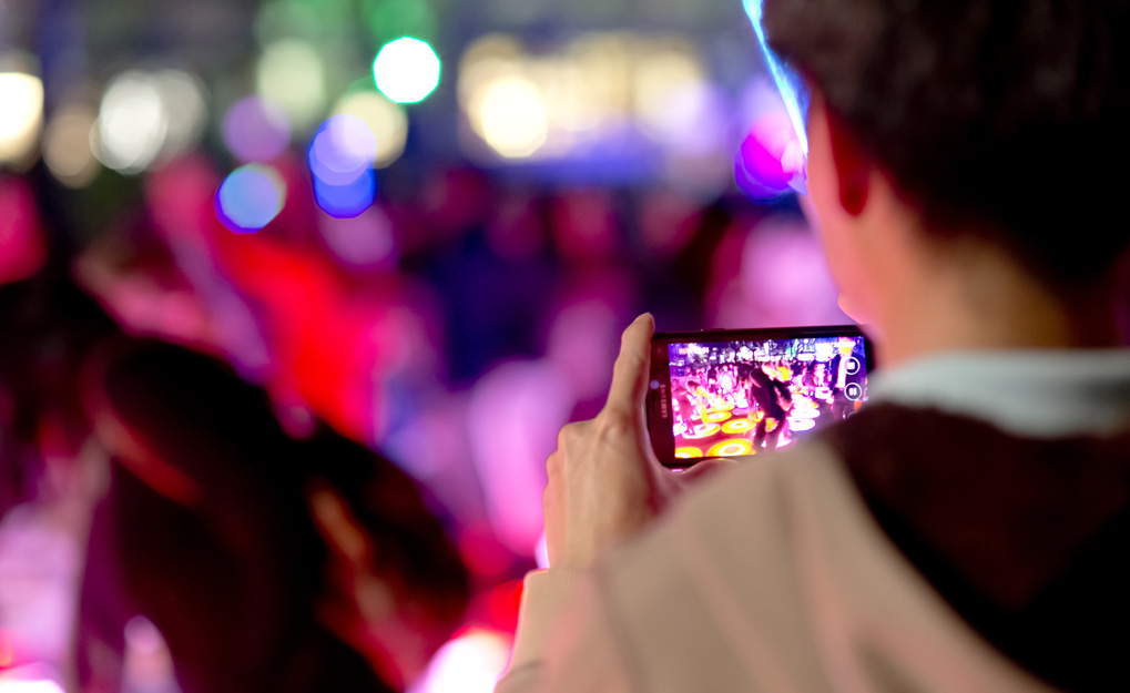 Watching Vivid, Sydney 2014